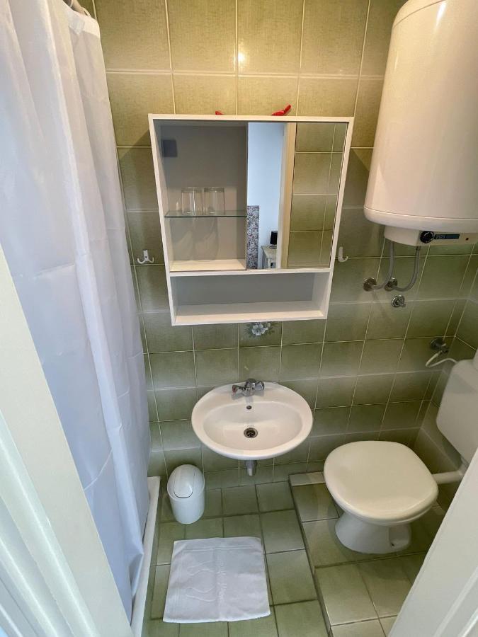 Apartmani Zorica Rab Town Exterior photo
